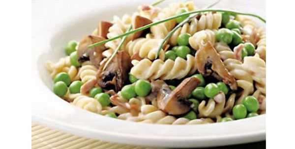 Creamy Mushroom-Pea Sauce Creamy Mushroom-Pea Sauce